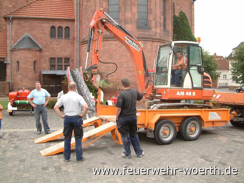 2009.09.18 Aktion Schlauchtrog 021.jpg